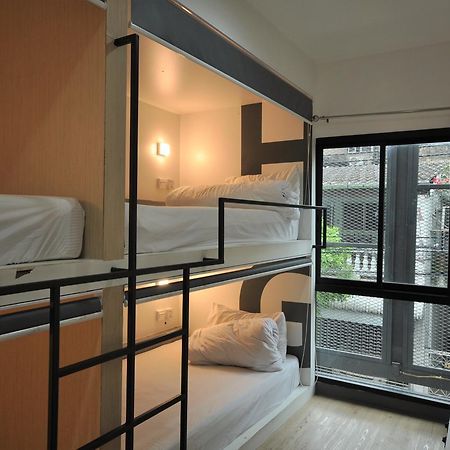 Monkeynap Hostel Бангкок Екстер'єр фото