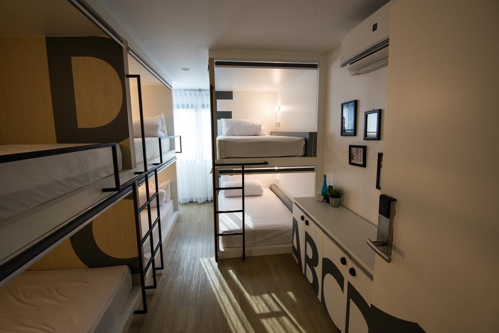 Monkeynap Hostel Бангкок Екстер'єр фото