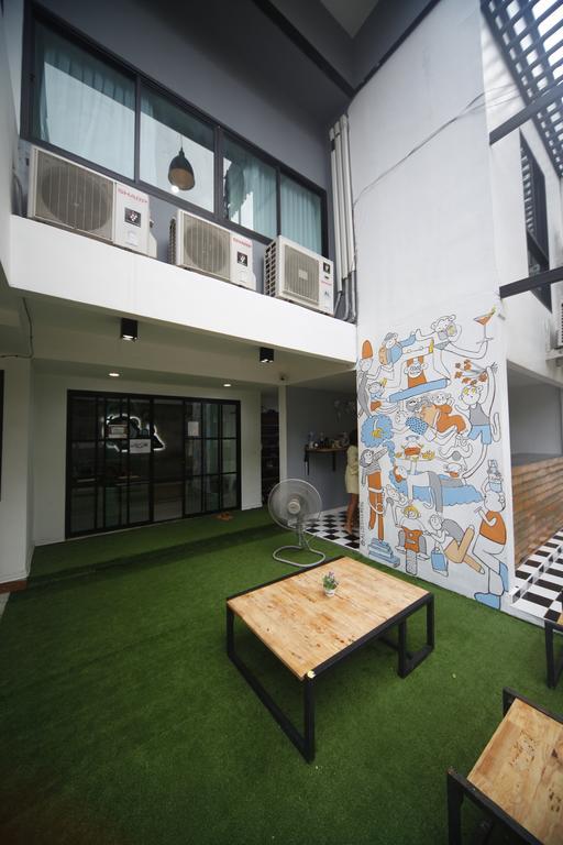 Monkeynap Hostel Бангкок Екстер'єр фото